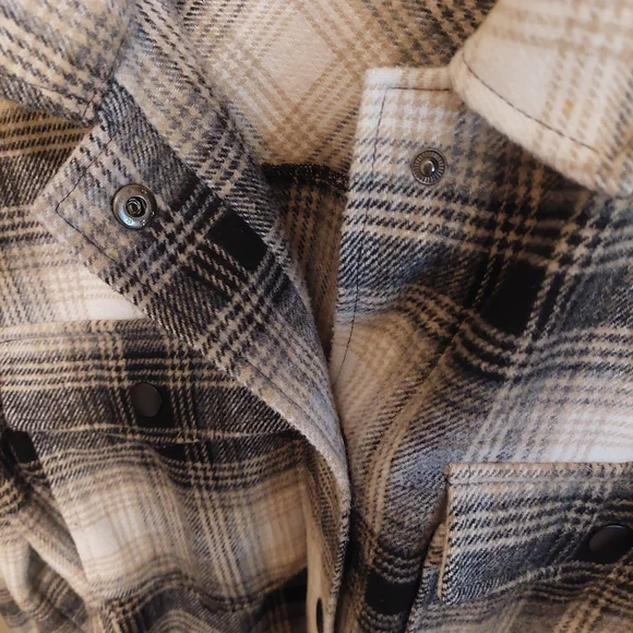 Laundry By Shelli Sega Plaid Jacket Flannel Shacket Utility Belted - Picture 6 of 7